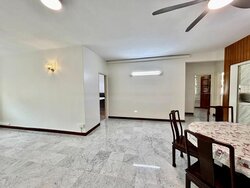 Lloyd Court (D9), Apartment #457021641